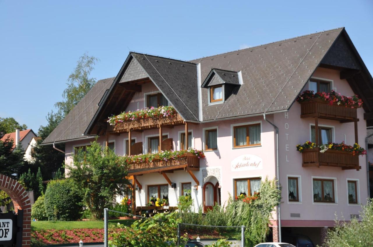 Hotel Arkadenhof Лойперсдорф-бай-Фюрстенфельд Экстерьер фото